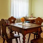Gruener Baum Wachau - Retro Bed & Breakfast 3*